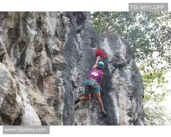 攀岩精神的力量：深入解析杭州攀岩队员的心理素质与挑战应对