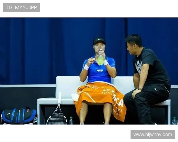 李娜亲授网球技巧与心路历程助你提升球技的独特见解 李娜亲授网球技巧与心路历程助你提升球技的独特见解